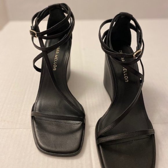 NOW ONLY $60.00 - TAMARA MELLON SANDALS (size 38 1/2 Italy / 8 US) - Picture 6 of 10